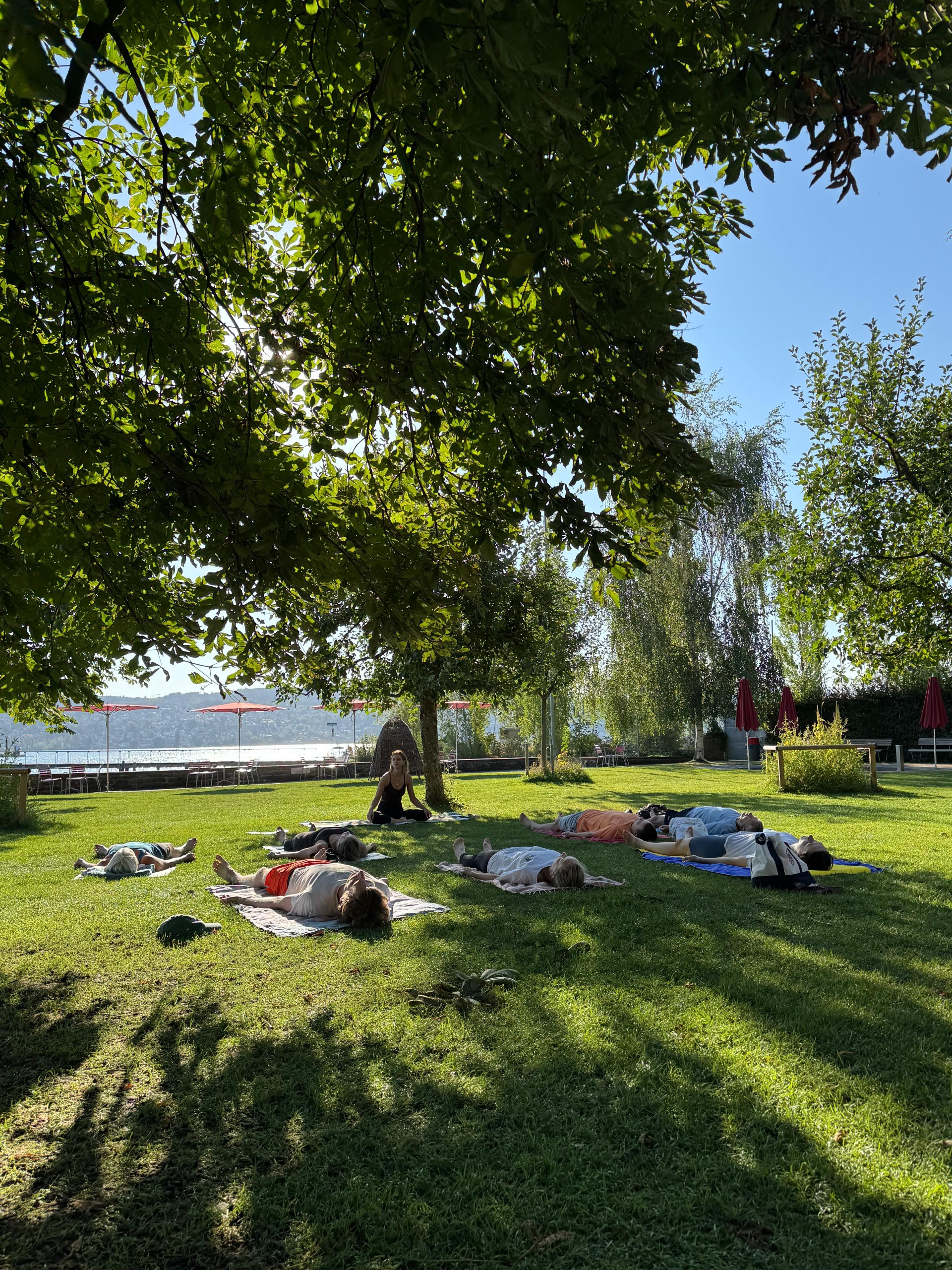 Badi Yoga am Seebadi Wollishofen